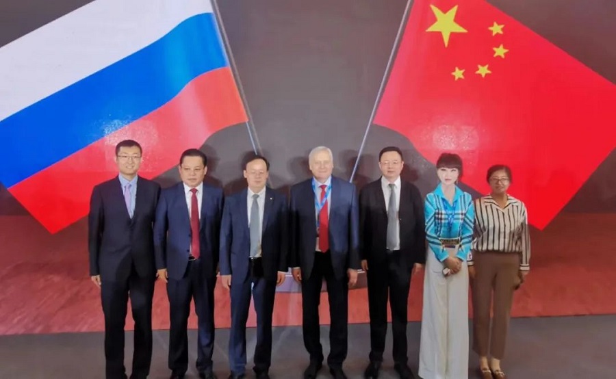 Participate in the "Heart of Russia" Cultural and Art Festival(图4)